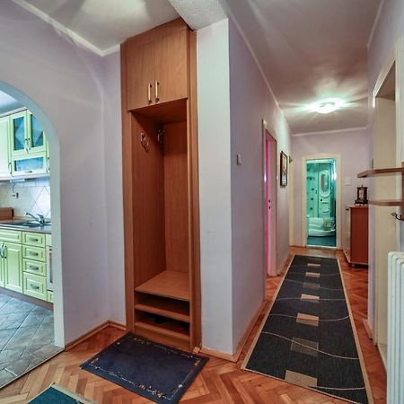 Lux Apartman Cvetkovic Kraljevo Eksteriør billede